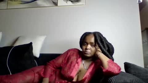 Snapshot of mwana69 chatting on April 25, 2026, 11:35 pm mwana69 online show from April 25, 2026, 11:35 pm