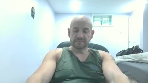 Snapshot of mworlton9 chatting on May 9, 2026, 8:36 pm Maximus online show from May 9, 2026, 8:36 pm