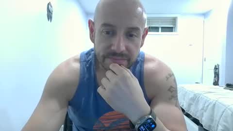 Snapshot of mworlton9 chatting on May 26, 2026, 1:45 am Maximus online show from May 26, 2026, 1:45 am