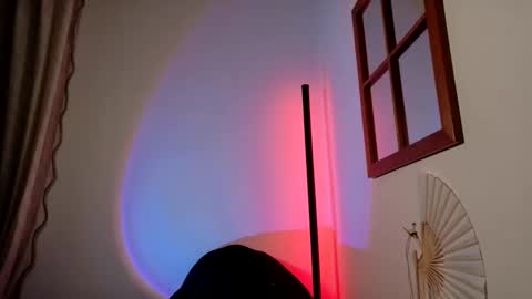 Mx. Anouk Divine online show from November 24, 2025, 4:45 am