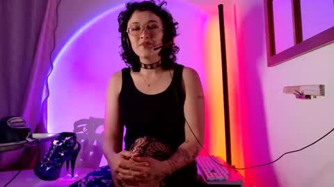 Mx. Anouk Divine online show from February 8, 2026, 4:38 am