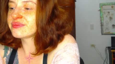     sara      i know you love me xoxox     online show from April 4, 2026, 8:56 am