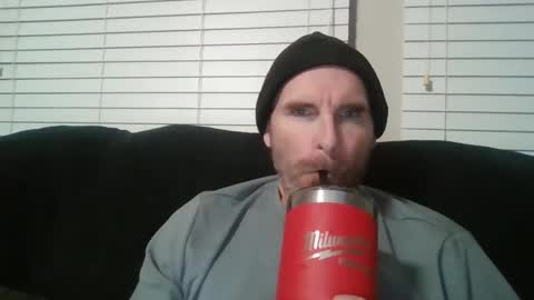 Snapshot of my_little_vienna_sausage chatting on December 29, 2024, 10:47 pm vienna online show from December 29, 2024, 10:47 pm