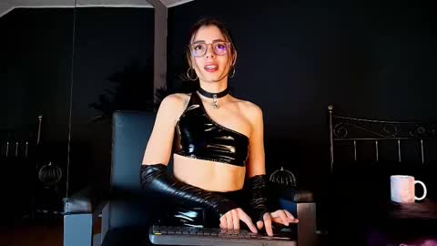 Maite online show from February 12, 2025, 1:16 pm