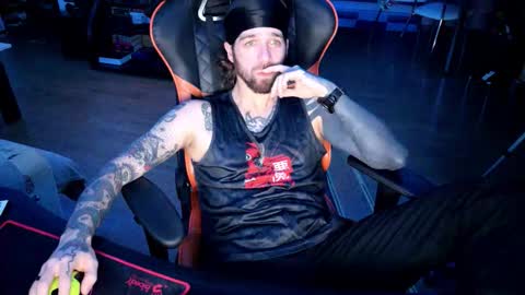 Snapshot of my_name_sinner chatting on October 17, 2025, 7:38 pm you can call me Sinner online show from October 17, 2025, 7:38 pm