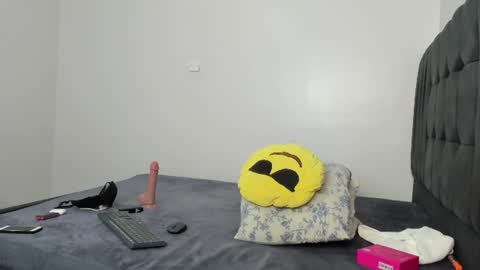 Snapshot of myah_love chatting on June 12, 2026, 8:30 pm myah_love online show from June 12, 2026, 8:30 pm