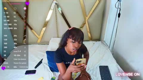 Snapshot of myblackdope_ chatting on March 6, 2025, 1:24 pm Samanta online show from March 6, 2025, 1:24 pm