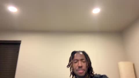 Snapshot of mycreamydreams chatting on February 1, 2025, 5:07 am mycreamydreams online show from February 1, 2025, 5:07 am