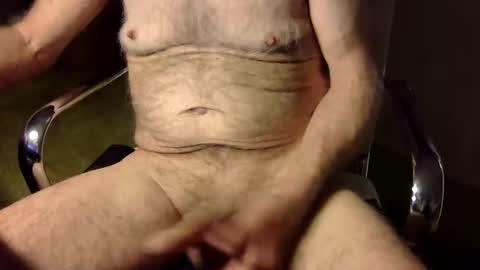 r-glenn-01 online show from September 9, 2025, 2:00 am