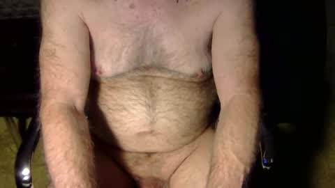 r-glenn-01 online show from April 20, 2026, 3:42 am