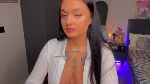 Snapshot of mygoddesshecate chatting on June 26, 2026, 5:28 pm Hecate online show from June 26, 2026, 5:28 pm