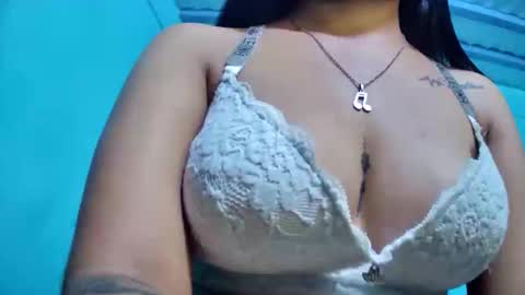 myhoney_hot online show from December 4, 2025, 1:04 am
