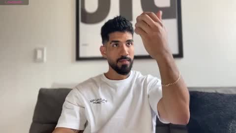 Myke esthetic online show from December 1, 2024, 7:58 pm