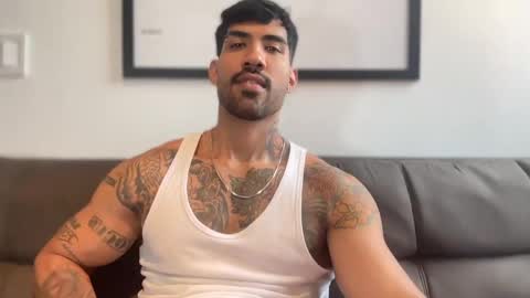 Myke esthetic online show from January 11, 2025, 8:32 pm