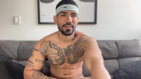 Myke esthetic online show from February 27, 2025, 6:53 pm