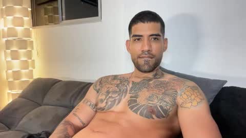 Myke esthetic online show from January 11, 2026, 4:28 am