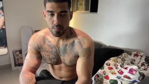 Myke esthetic online show from January 13, 2026, 1:22 am