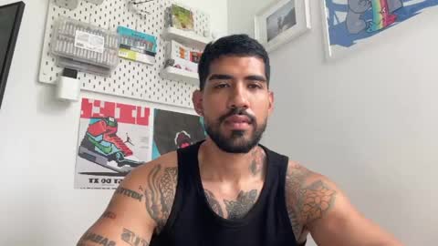 Snapshot of myke_esthetic chatting on June 3, 2026, 3:28 pm Myke esthetic online show from June 3, 2026, 3:28 pm