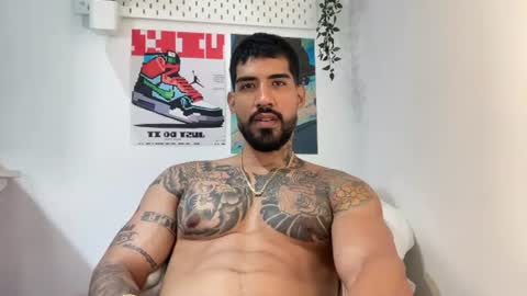 Snapshot of myke_esthetic chatting on June 13, 2026, 11:13 pm Myke esthetic online show from June 13, 2026, 11:13 pm