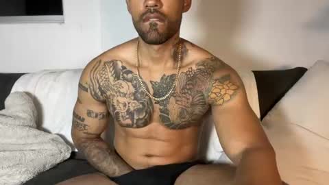 Snapshot of myke_esthetic chatting on July 10, 2026, 5:34 am Myke esthetic online show from July 10, 2026, 5:34 am