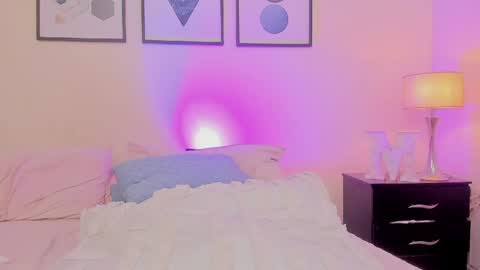 Mykel   online show from April 21, 2026, 3:17 pm