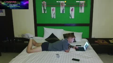 Mylo  Cody online show from April 10, 2026, 11:20 pm