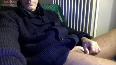 Bi sexy guy lovense hush is on private is open or password show tip if you like. online show from January 27, 2025, 4:22 pm