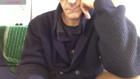 Bi sexy guy lovense hush is on private is open or password show tip if you like. online show from February 21, 2025, 12:28 pm