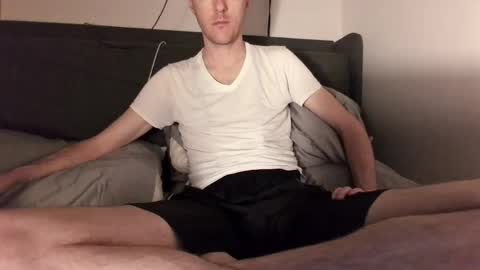 Felt like showing off online show from April 24, 2026, 2:47 am