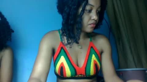 Snapshot of myriamee chatting on June 7, 2026, 8:34 pm myriamee online show from June 7, 2026, 8:34 pm