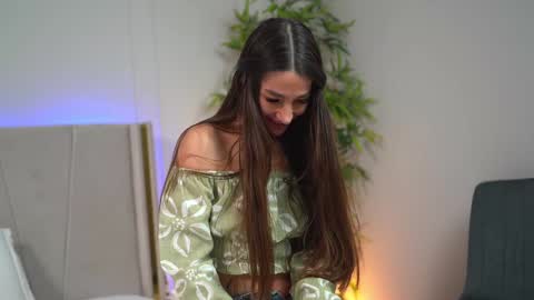 Miryam online show from February 7, 2025, 11:56 am