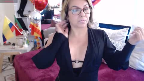 Myrna Sessions online show from March 7, 2025, 11:51 am