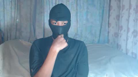 Snapshot of mysteriosjoshsexbigcock chatting on May 12, 2026, 5:48 am josh online show from May 12, 2026, 5:48 am