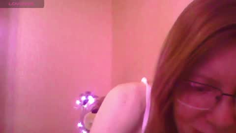 Snapshot of mysterious_blondy chatting on April 8, 2026, 8:14 am mysterious_blondy online show from April 8, 2026, 8:14 am