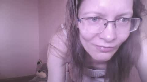 Snapshot of mysterious_blondy chatting on May 10, 2026, 6:40 am mysterious_blondy online show from May 10, 2026, 6:40 am