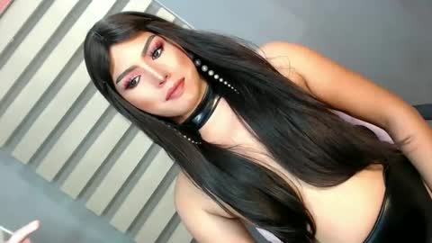 SUPPORT GODDESS TRISHA  AND DONT FORGET TO FOLLOW ME online show from February 19, 2025, 8:33 am