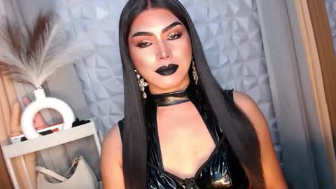 SUPPORT GODDESS TRISHA  AND DONT FORGET TO FOLLOW ME online show from October 2, 2025, 2:35 pm