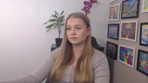 Erica online show from January 15, 2025, 9:35 am