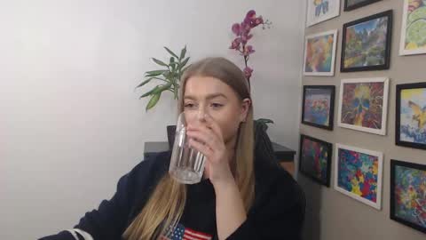 Erica online show from February 22, 2025, 11:57 am