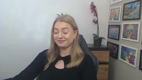 Erica online show from September 30, 2025, 9:25 am