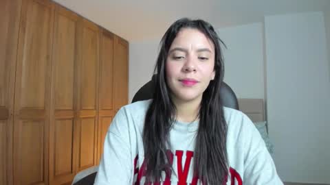 Elena online show from January 9, 2026, 11:50 pm