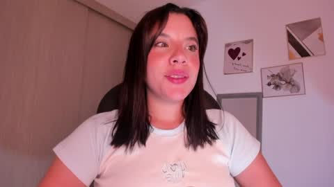 Snapshot of mysteyes chatting on July 5, 2026, 7:15 am Elena online show from July 5, 2026, 7:15 am