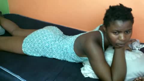 mystic_linna online show from February 23, 2025, 8:28 am