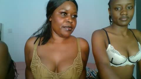 mystic_saucy online show from October 9, 2025, 6:17 pm