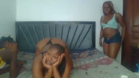 mystic_saucy online show from November 27, 2025, 11:40 pm