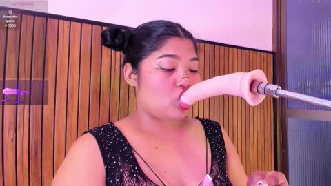 mysti online show from September 26, 2025, 12:09 pm