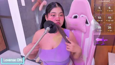 mysti online show from November 19, 2025, 11:43 am