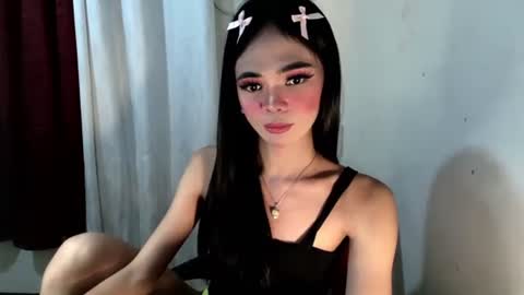 Krestine online show from October 7, 2025, 2:47 pm