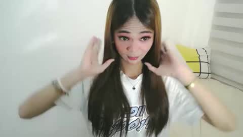 Snapshot of mysticofcum22 chatting on May 26, 2026, 10:00 am Krestine online show from May 26, 2026, 10:00 am