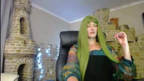 mysticvenus_ online show from October 8, 2025, 3:31 pm